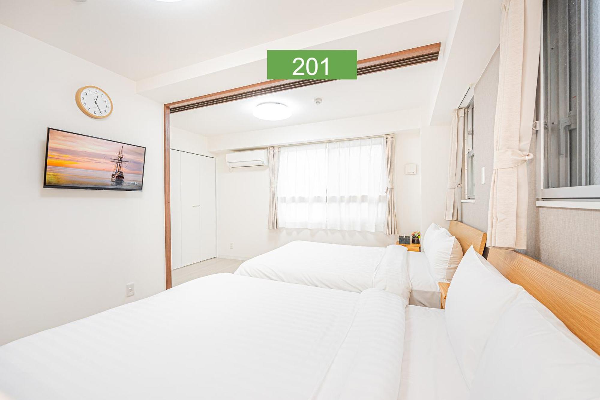 Shinjuku Downtown 1Min Walk To Metro Cozy Apt Токио Екстериор снимка